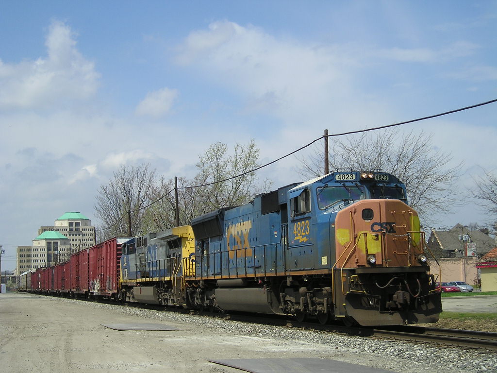 CSXT 4823 On CSX Q 241 Eastbound